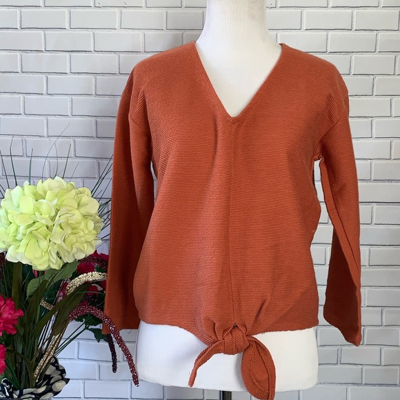 Madewell Texture Thread Long-Sleeve Tie-Front Top - Picture 7 of 12